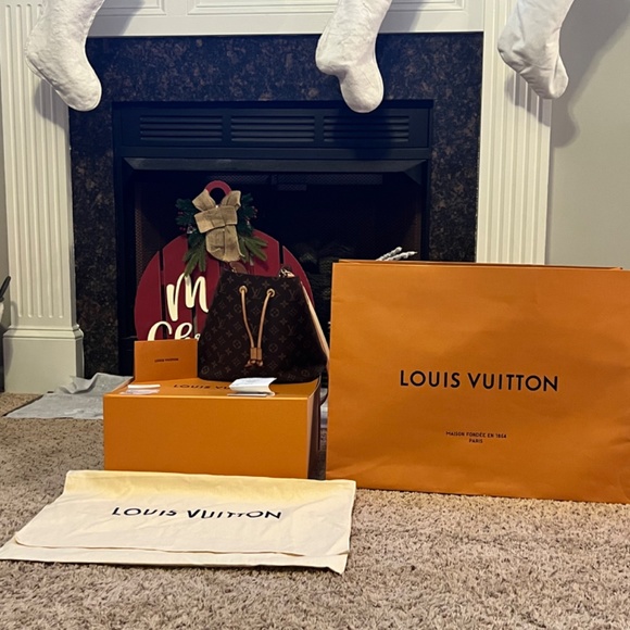 Louis Vuitton Monogram Néonoé - Picture 10 of 16